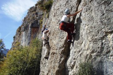 Rock climbing initiation course